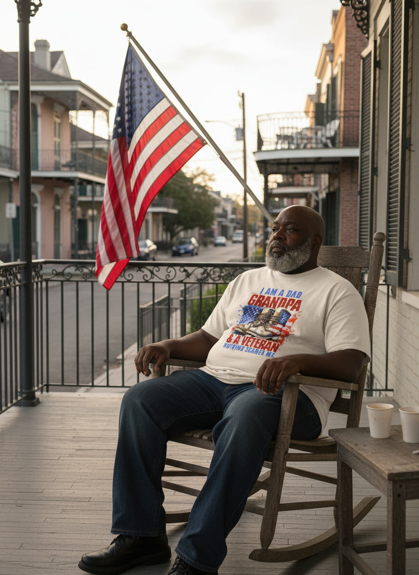 I Am a Dad Grandpa & a Veteran T‑Shirt – Patriotic Military Family Tee